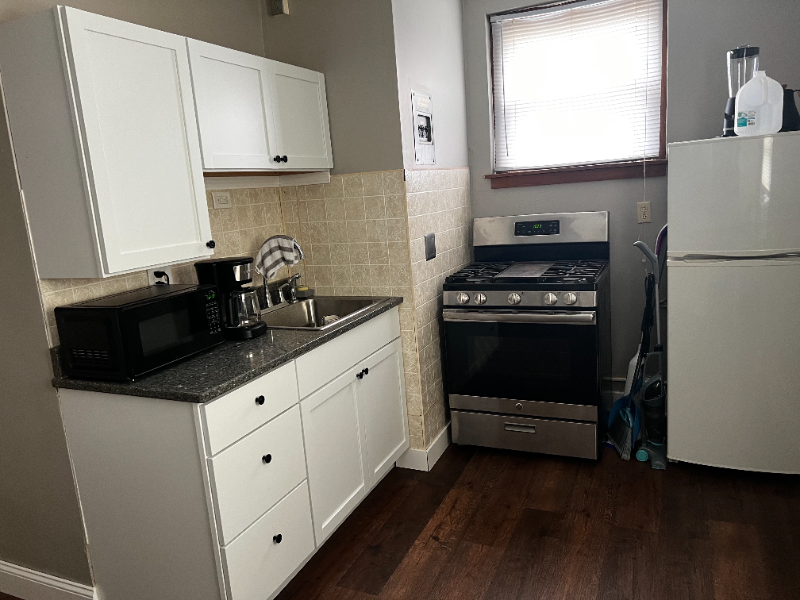 Iowa city Apartment: 340 Ellis Ave