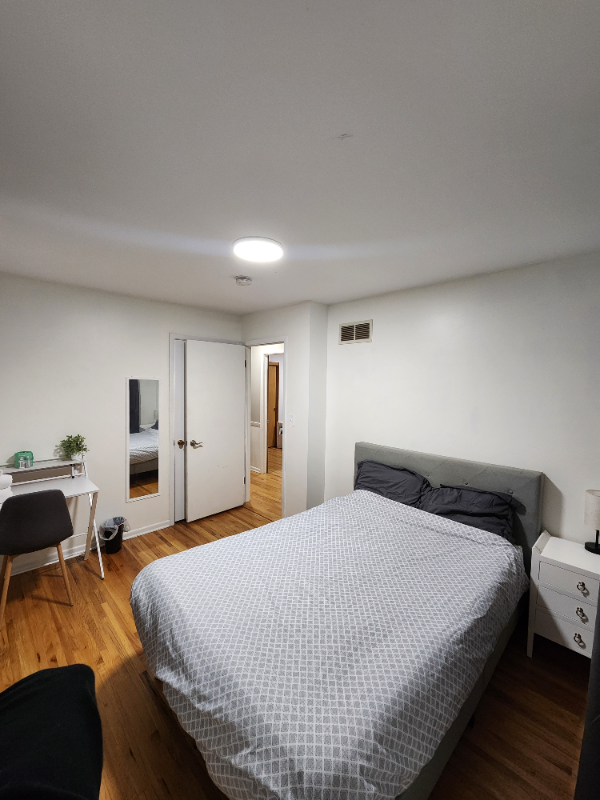 Rochester House: 1816 34th St NW