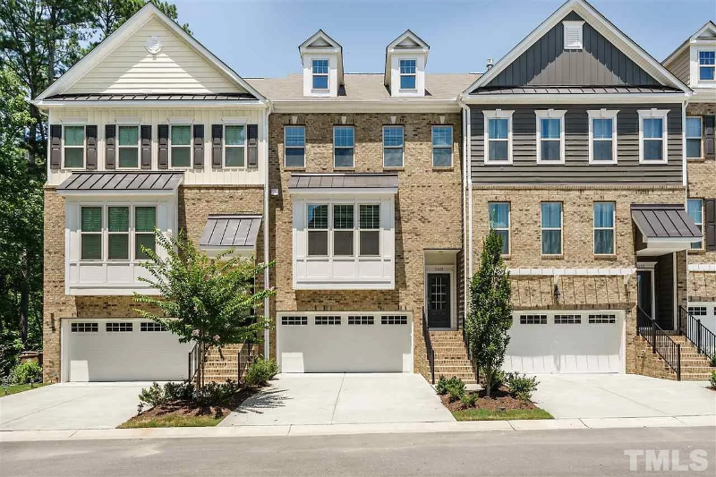 Cary House: 5403 Cambridgeshire Loop