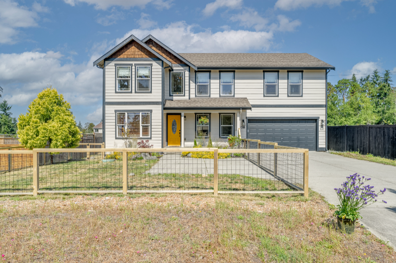 Freeland House: 5058 Honeymoon Bay Rd.