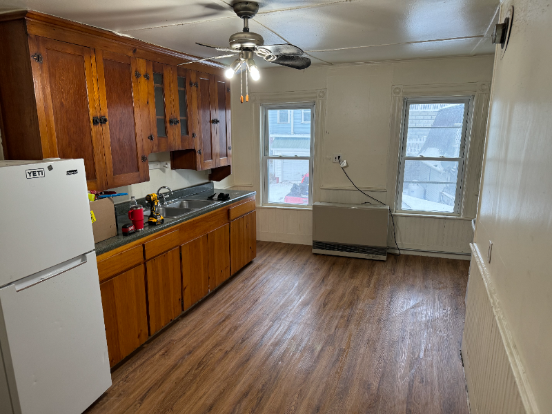 St Johnsbury Apartment: 82 Maple Street