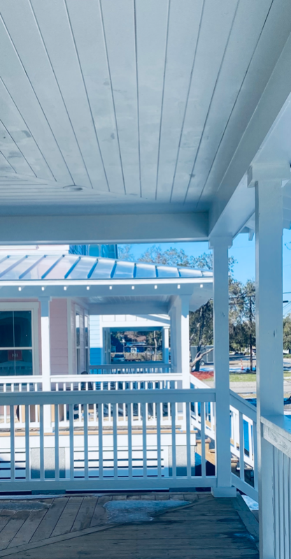 Southport House: 725 N Atlantic Avenue