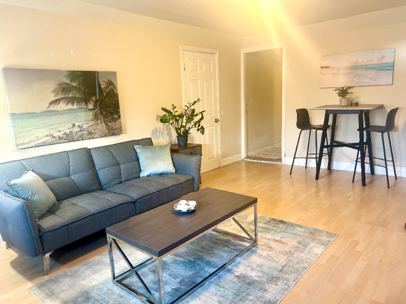 Pacifica House: 257 el dorado drive