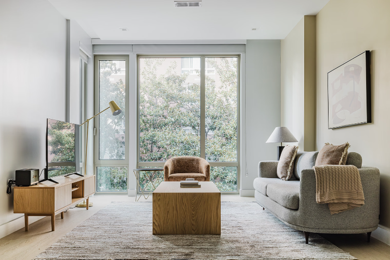 Washington Apartment: 1224 M St NW