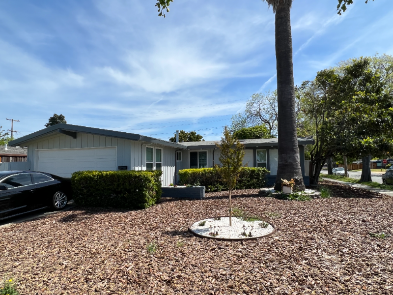 Sunnyvale House: 742 Lakebird Dr