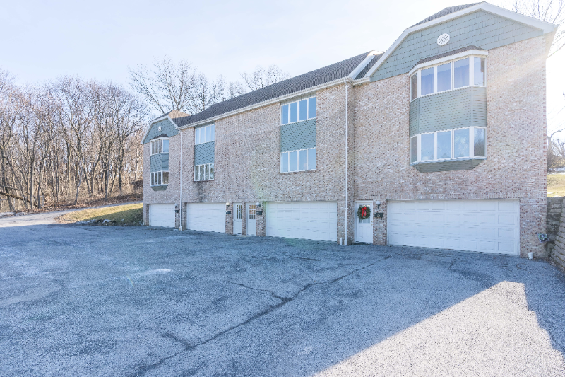 Altoona Townhome: 2805 14th St