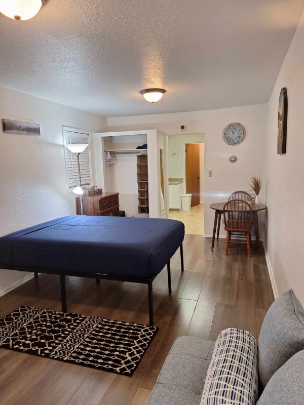 Butte Apartment: 3204-3216 Busch Street