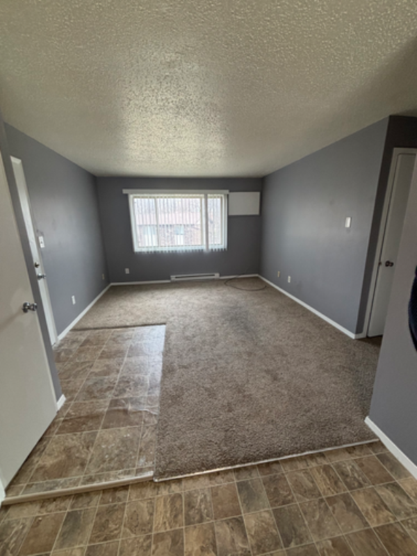 Red Oak Multiplex: 1660 E summit st