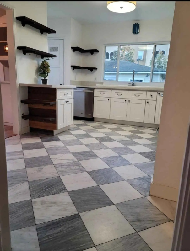 Camarillo House: 2794 Magnolia St.