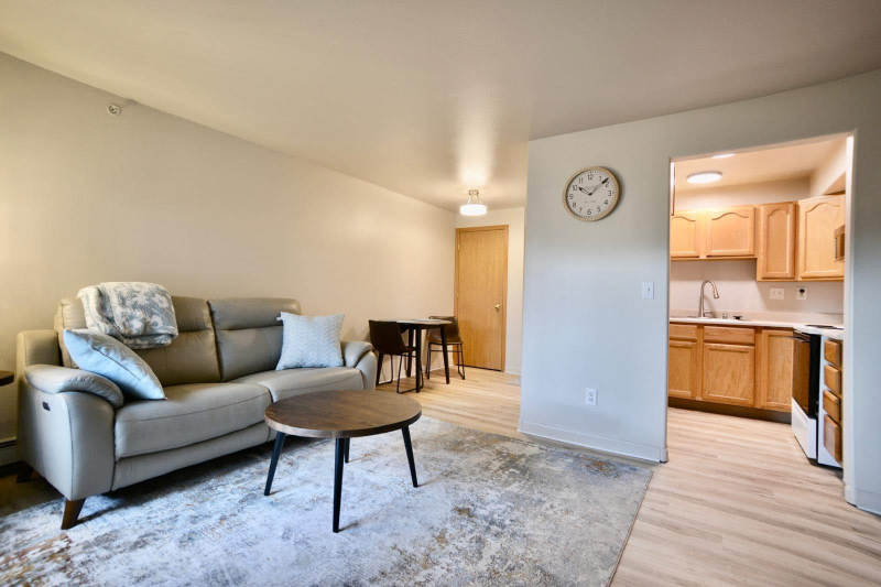 Anchorage Apartment: 7016 Weimer rd
