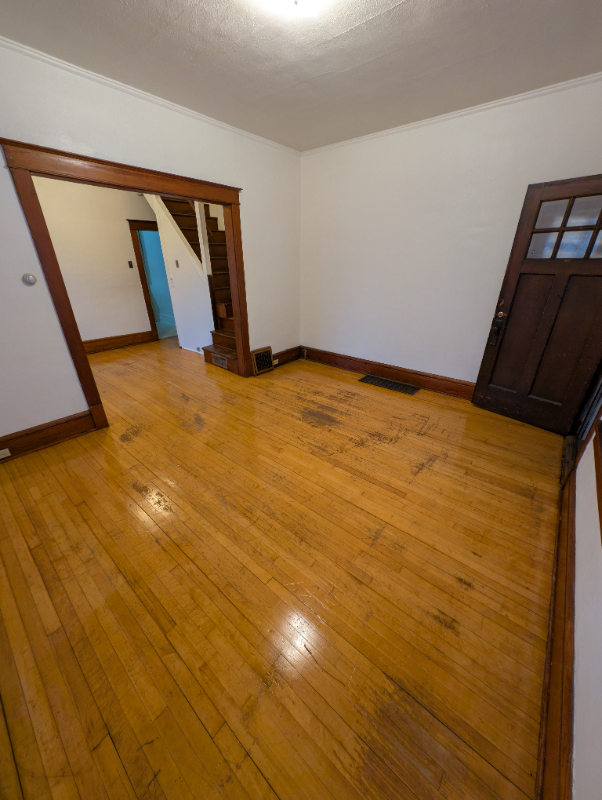 Eau Claire Townhome: 928 E Grand Avenue