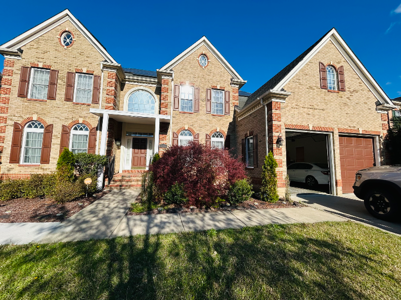 Upper Marlboro House: 15506 Symondsbury Way