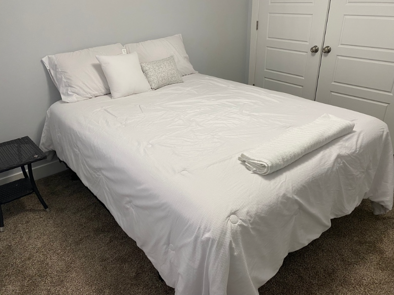 South Jordan House: 2532 West Cherry Grove Way