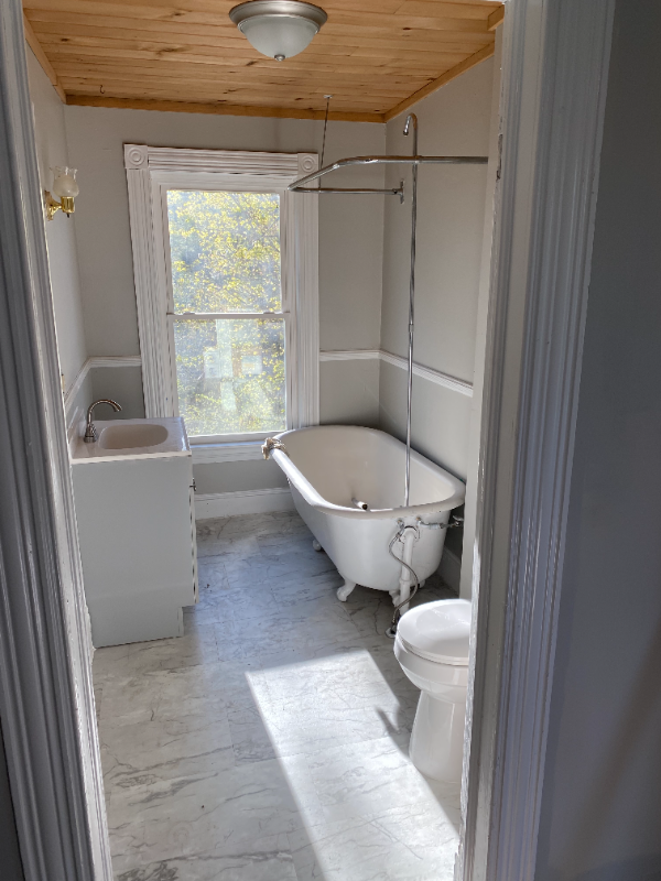 St Johnsbury Apartment: 335 Main St