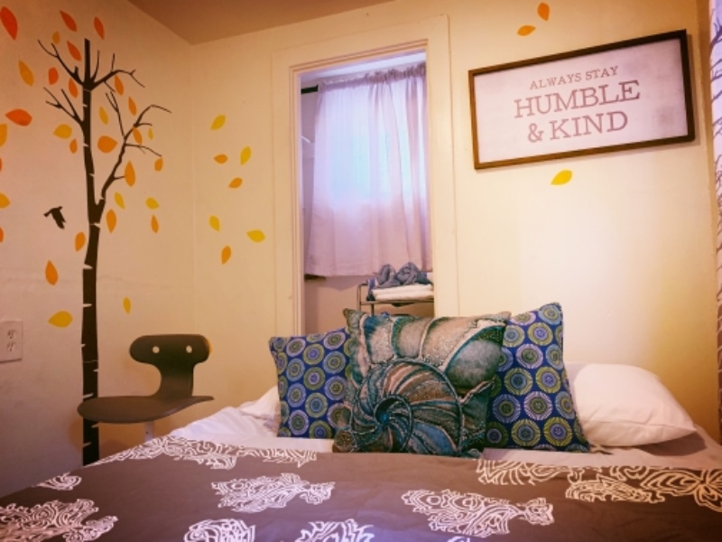 Seattle Other: 1008 E John st