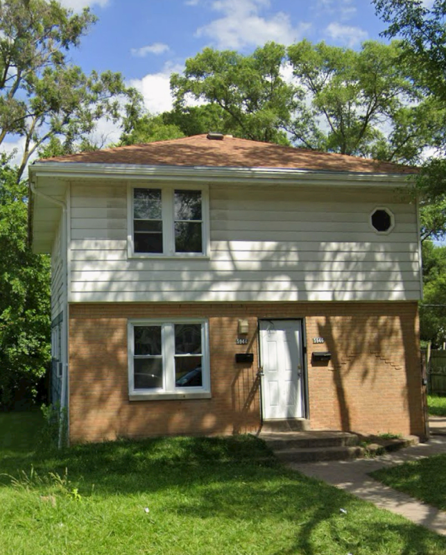 Milwaukee Townhome: 5946 N 61st st