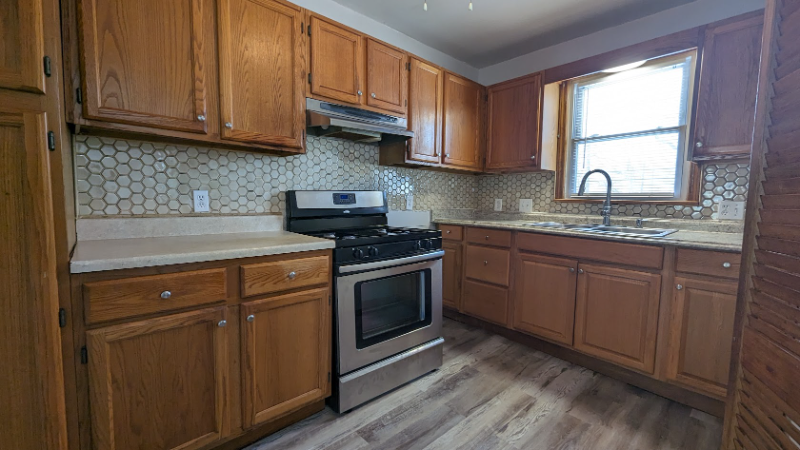 Kansas City House: 4107 Flora Ave