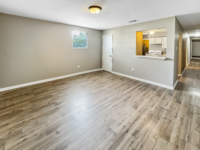 Marrero House: 321 Robinson Avenue