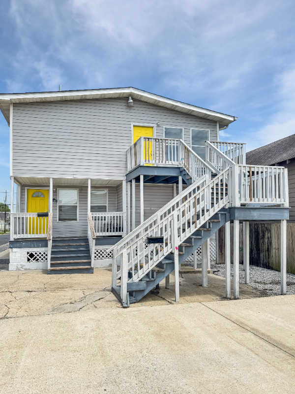 New Orleans House: 2150 North Dorgenois Street