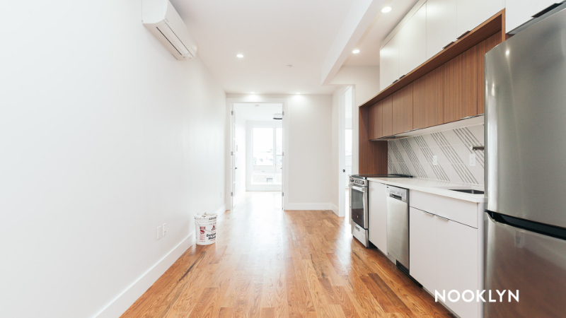 brooklyn Apartment: 250 Lenox Rd