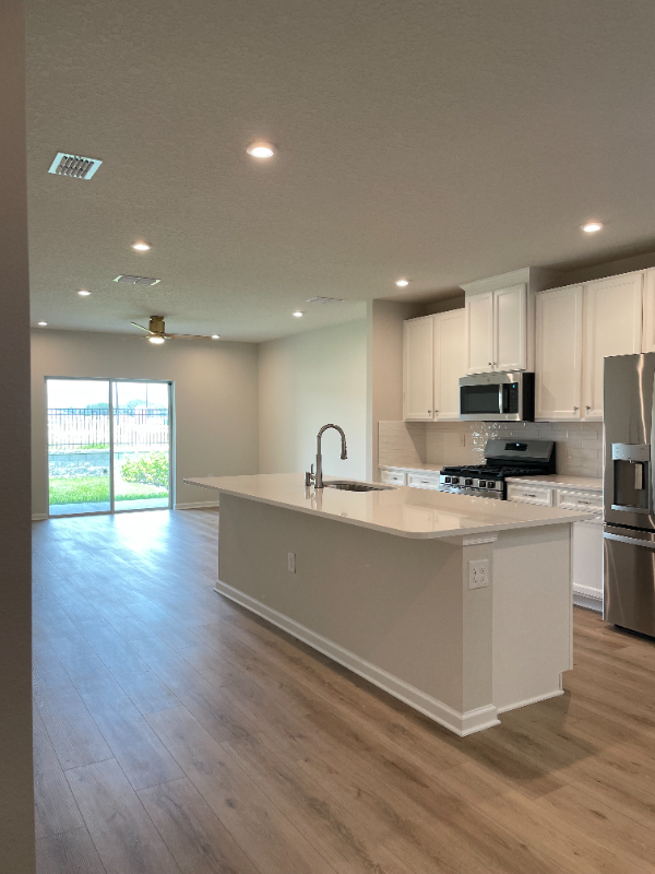 Lady Lake House: 1215 Turtle Island Rd