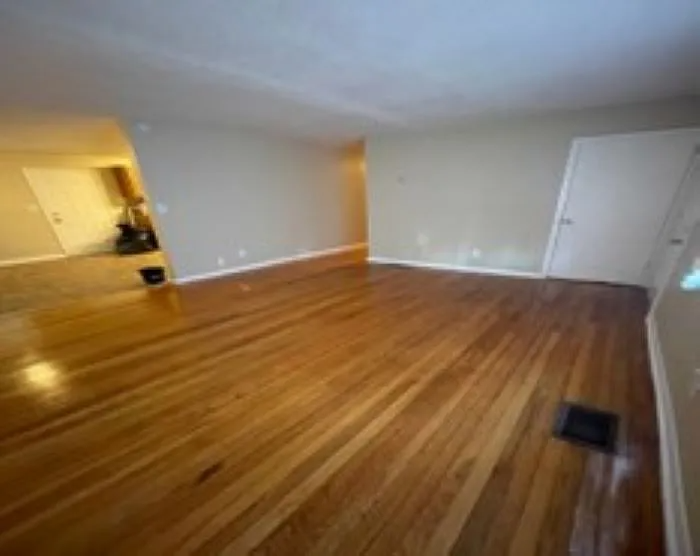 Atlanta House: 857 Fairburn rd NW