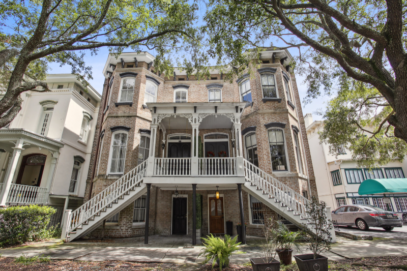 Savannah Condo: 208 W Hall Street