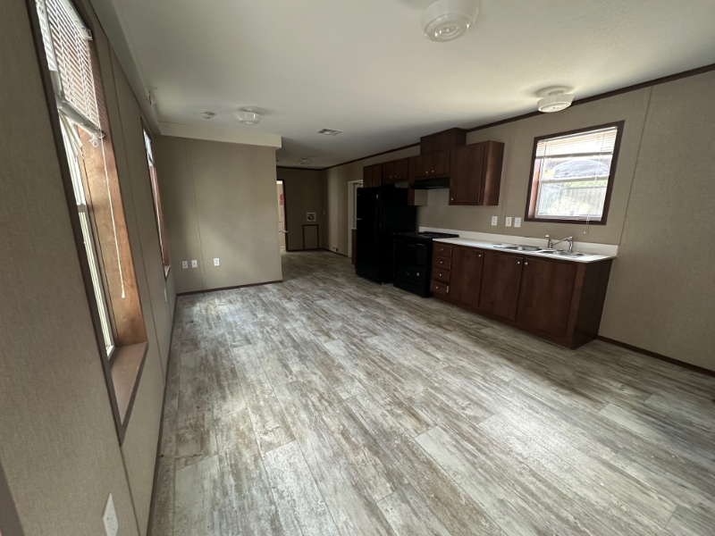 Des Allemands House: 118 Farrell Lane