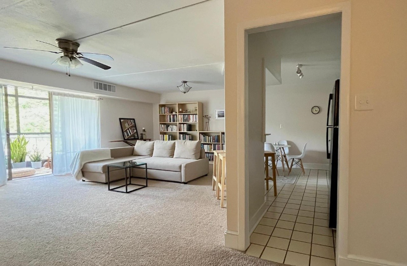 Newark Condo: 60 Welsh Tract Rd