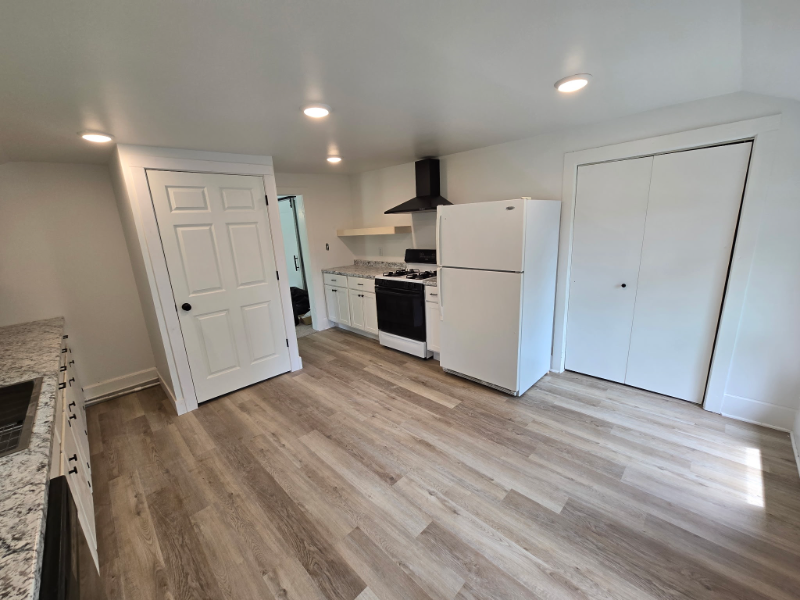 Stoughton Multiplex: 540 Dunkirk Ave