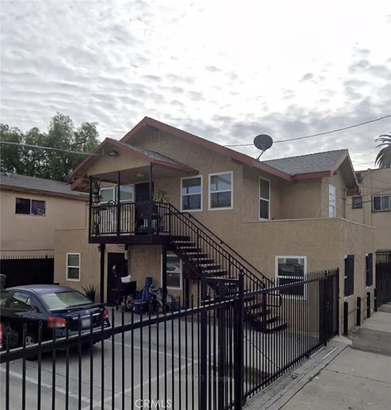 Long Beach Multiplex: 524 E rhea st