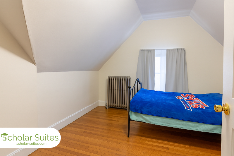 Boston Apartment: 18 Greylock Rd, Allston