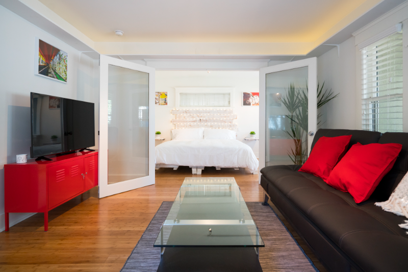 Venice Apartment: 205 Horizon Ave