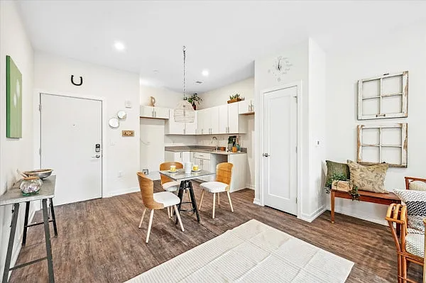 Philadelphia Condo: 2077 Ridge Ave
