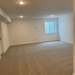 Middletown House: 1 Nighthawk dr