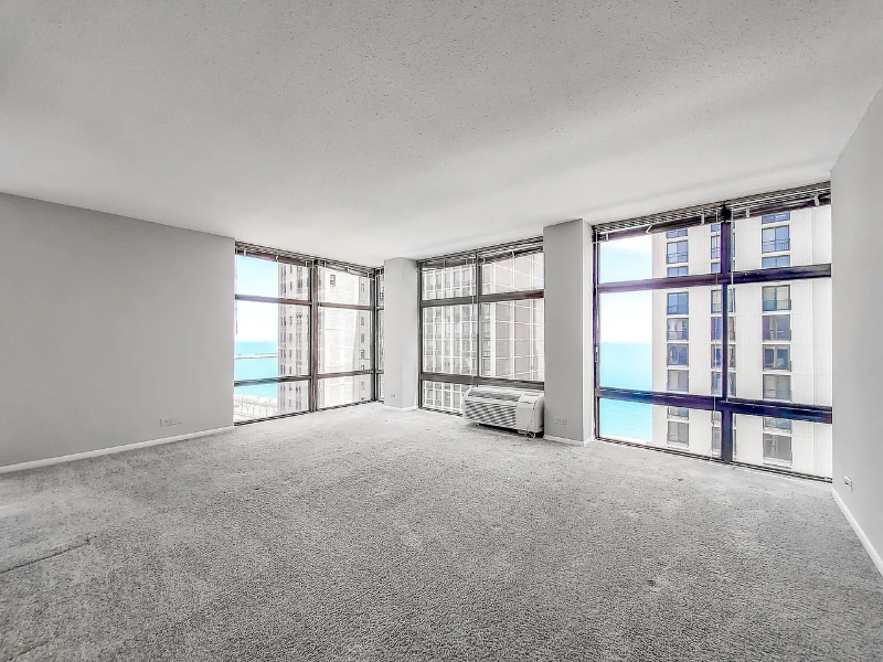 Chicago Condo: 1220 N Stone St