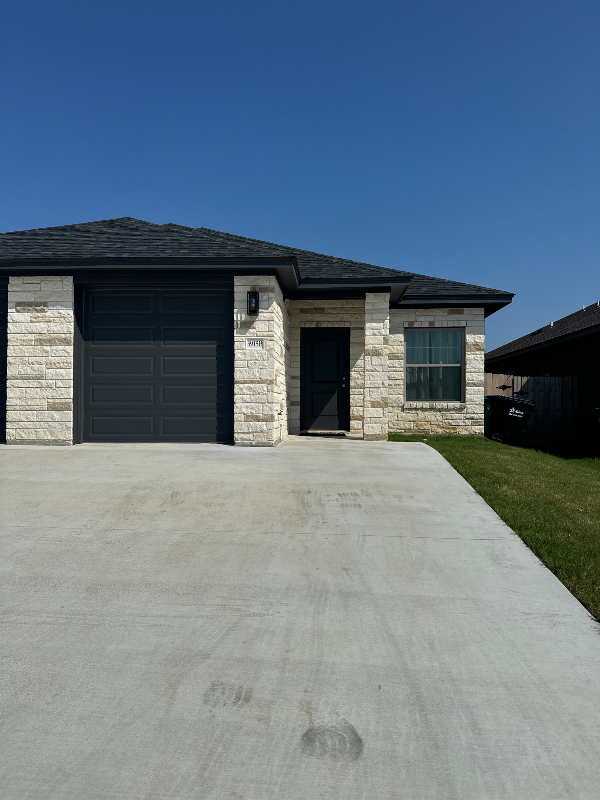 Temple Multiplex: 3915 Keller RD