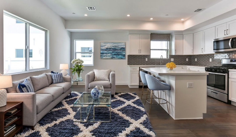 Los Angeles Townhome: 3946 1/2 Budlong Ave