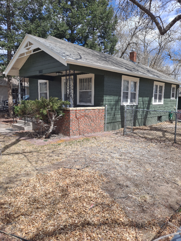 Colorado Springs House: 1601 N El Paso st