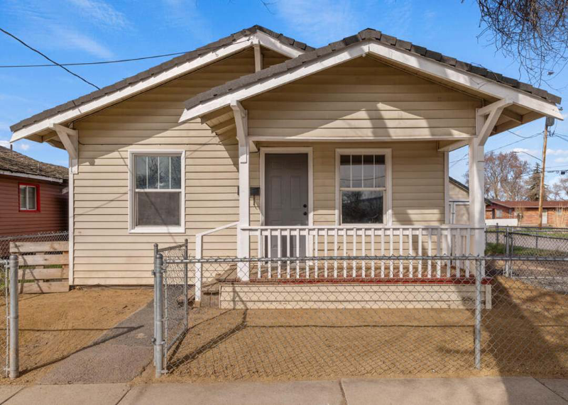 Klamath Falls House: 1610 Division St
