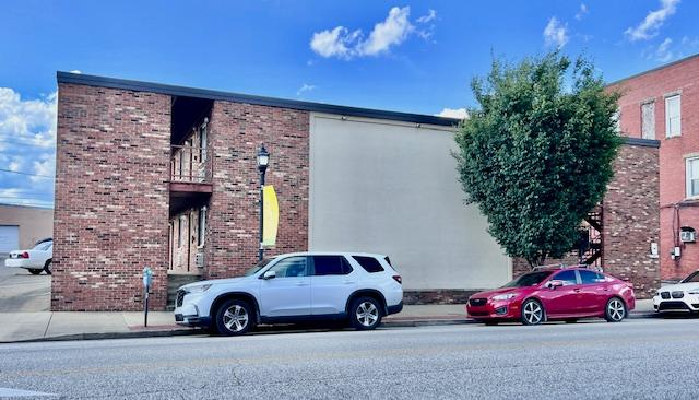 Huntington Apartment: 1340 4th Ave