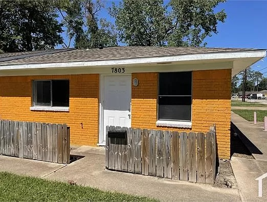 Houston Multiplex: 7803 Glass Street