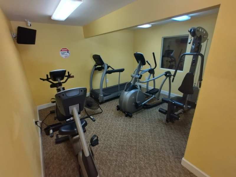 Lynchburg Apartment: 600 Reusens Road