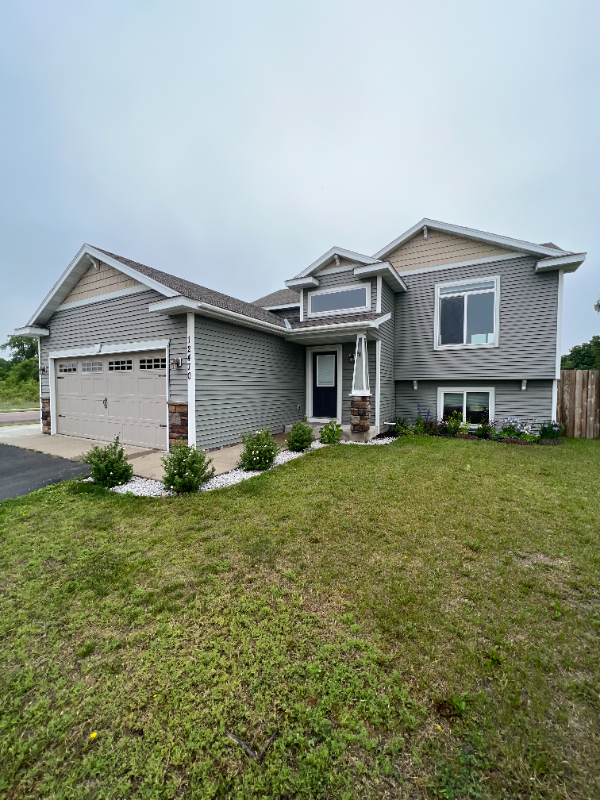 Becker House: 12470 42nd Ave