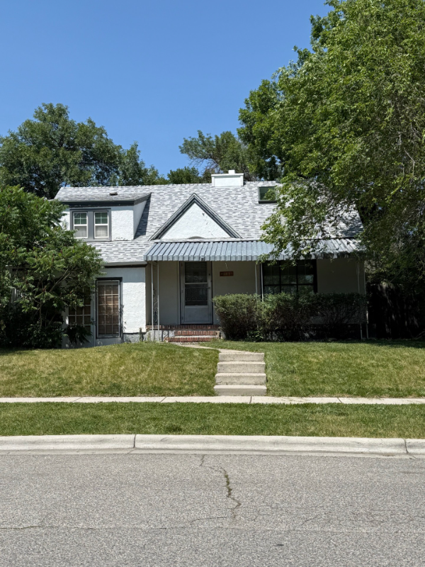 Billings House: 715 Alderson Ave