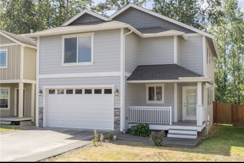 Bellingham House: 712 e Kellogg rd