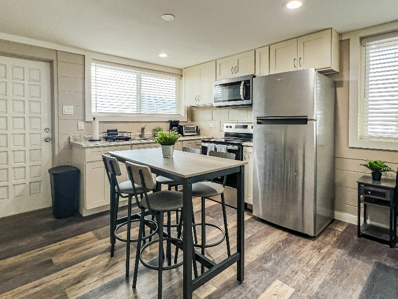 Kahului House: 385 Kahoolawe St