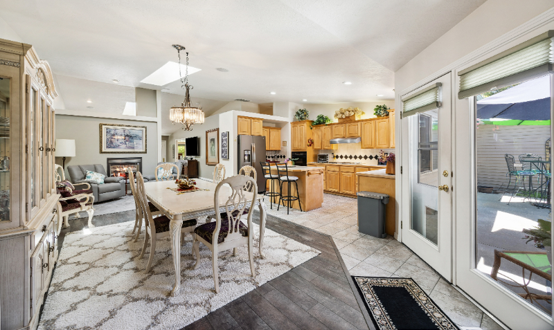 Boise Townhome: 5932 W Ashville Ln