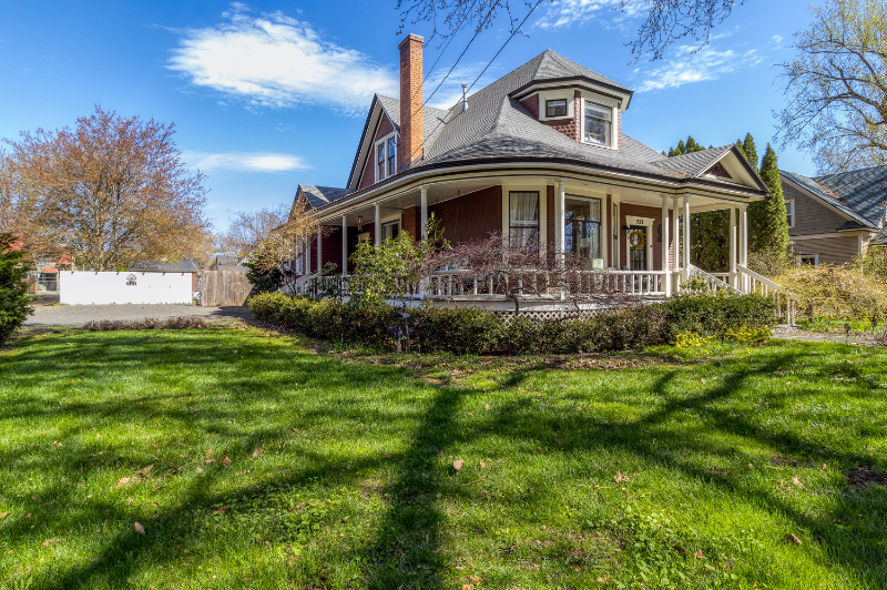 Walla Walla Townhome: 521 S 1st Avenue