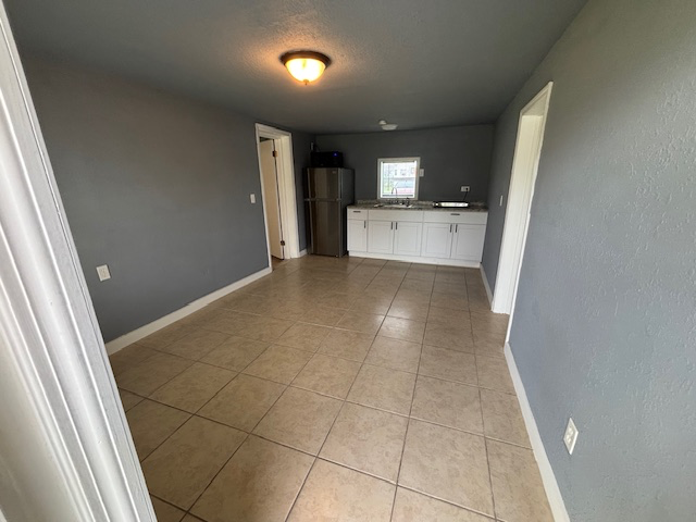 North Fort Myers Other: 1064 N Tamiami Trail